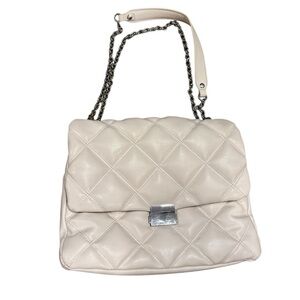 H and M White Quilted Flap Bag with Crossbody or Shoulder Silver Chain 12x10